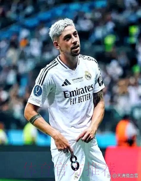 皇马官方:巴斯克斯右脚踝胫腓扭伤 恢复情况待定 皇马官方:巴斯克斯右脚踝胫腓扭伤 恢复情况待定